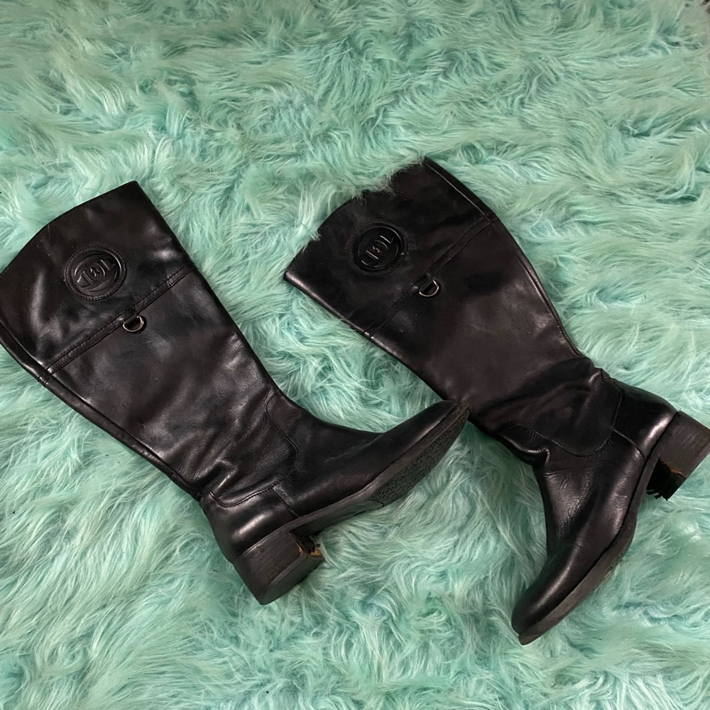 Black leather riding boats!